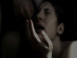 Liquirizia riempita di sborra in faccia