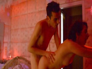 Un ragazzo italiano anonimo scopa la sua ragazza